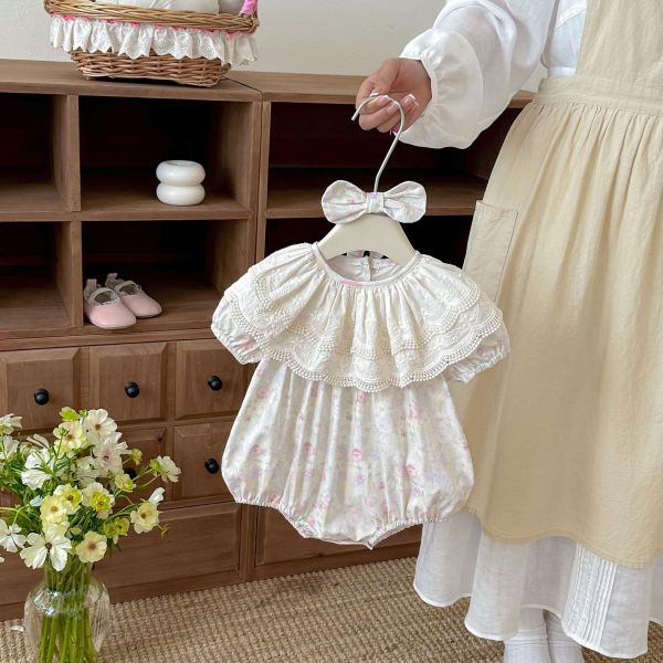 花邊大翻領碎花包屁衣+髮帶 