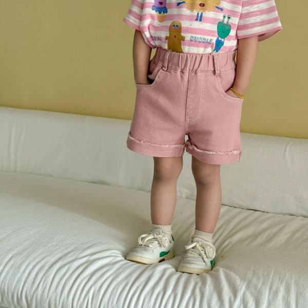 素色卷邊不修邊休閒短褲 