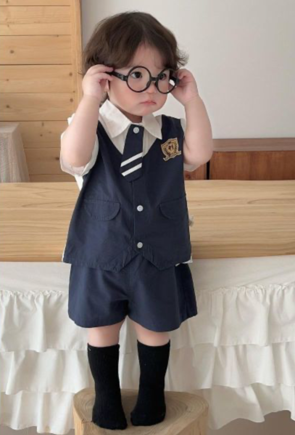 學院風假兩件上衣襯衫+短褲套裝 