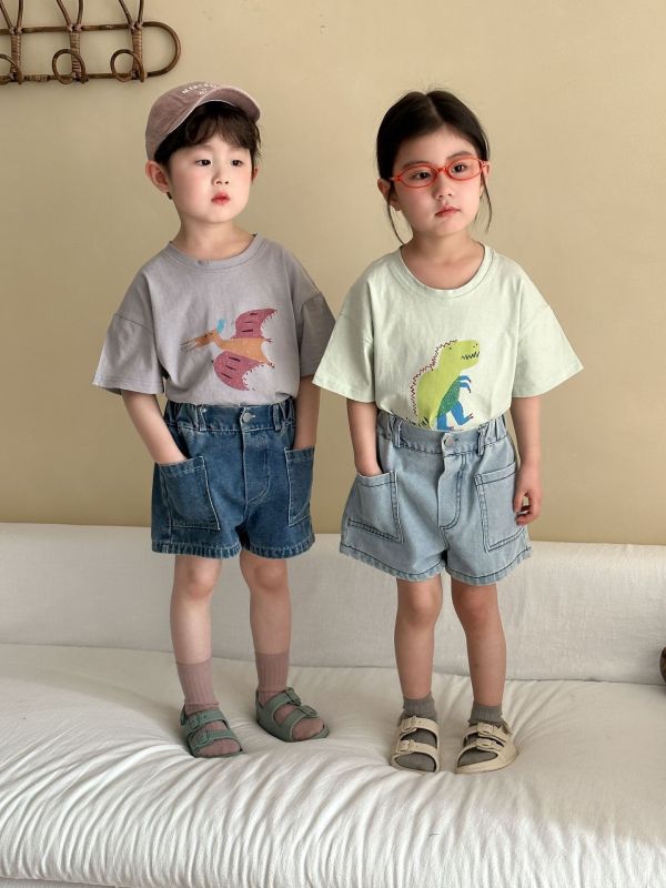 兩色百搭雙邊大口袋牛仔短褲 