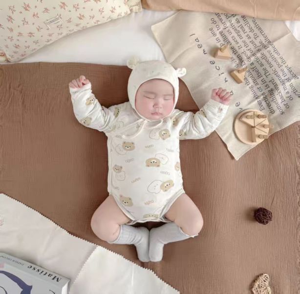 新生兒純棉扣子側開包屁衣(4款) 