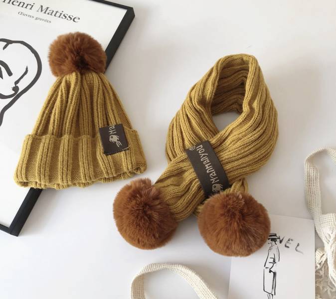 韓-秋冬直紋針織毛帽圍巾組 