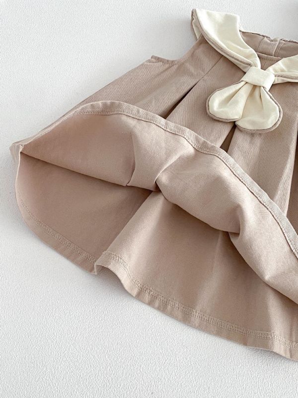 學院風領結削肩連身洋裝 