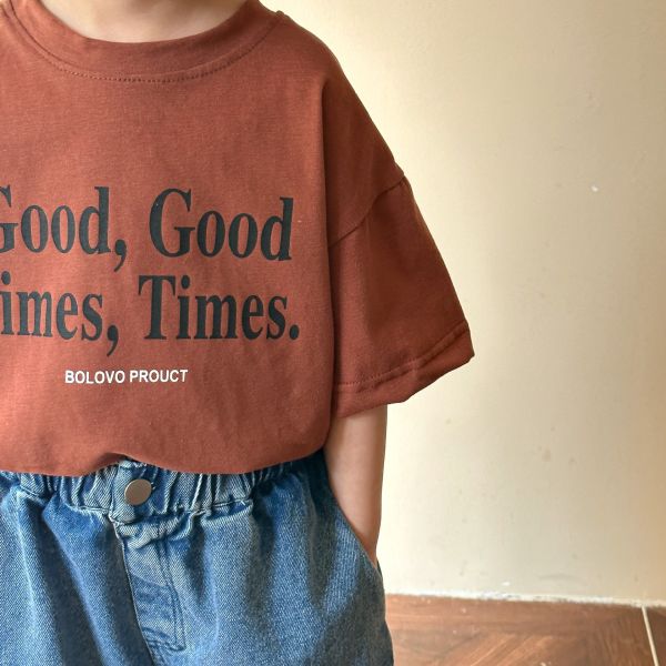Good times 字母印花素色上衣 