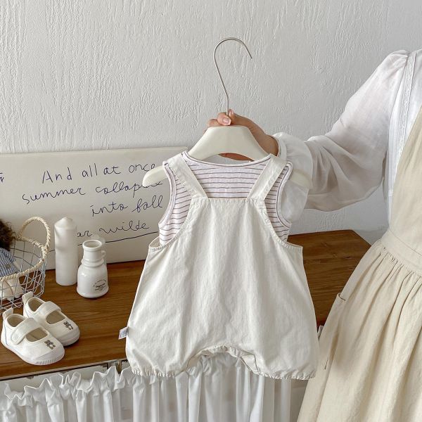 條紋背心+可頌麵包吊帶褲套裝 