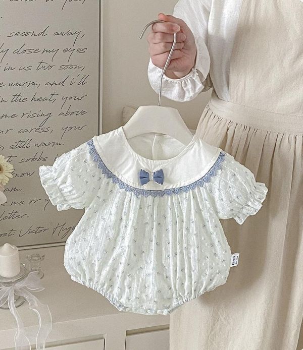 清新藍碎花圓領拼接包屁衣 