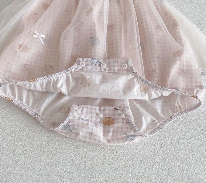 粉甜美網紗拼接包屁裙 