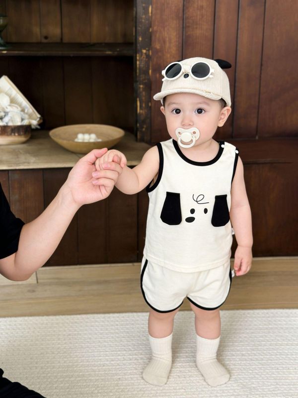 簡約狗狗立體耳朵背心式套裝 