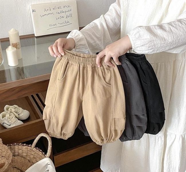 百搭素色小標素色束口褲 