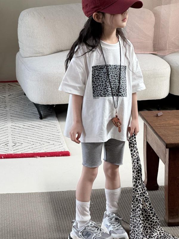 豹紋拼布素色寬鬆T恤上衣 