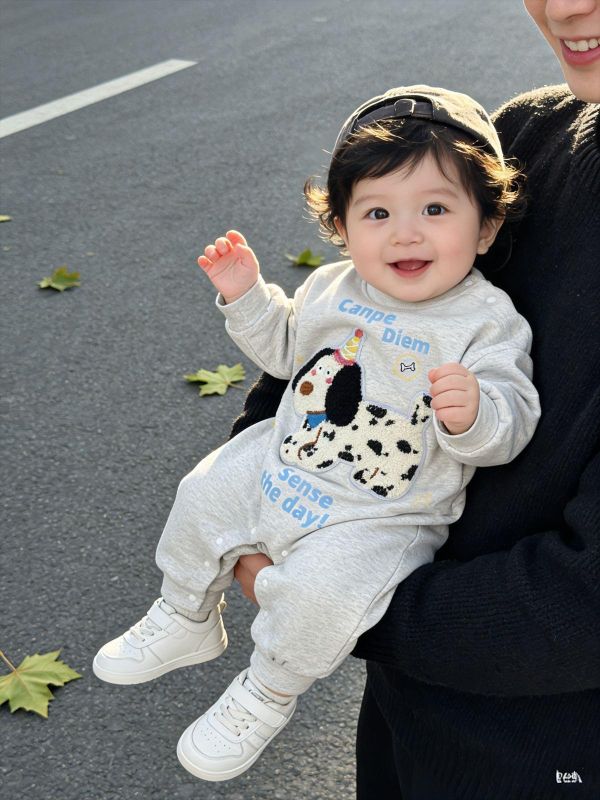 立體生日帽狗狗布標連身裝 