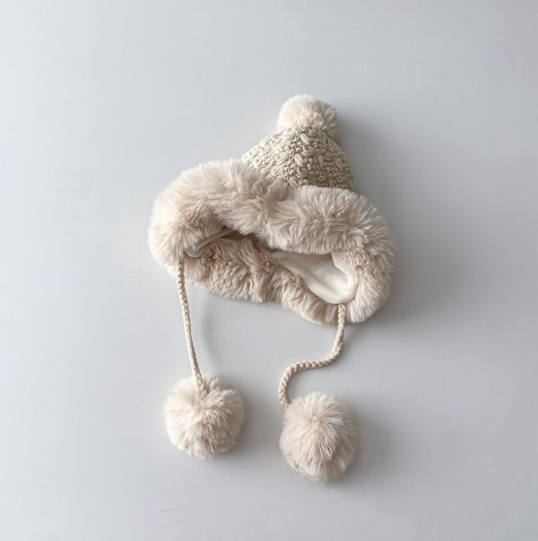 超可愛毛球護耳雷鋒毛帽 