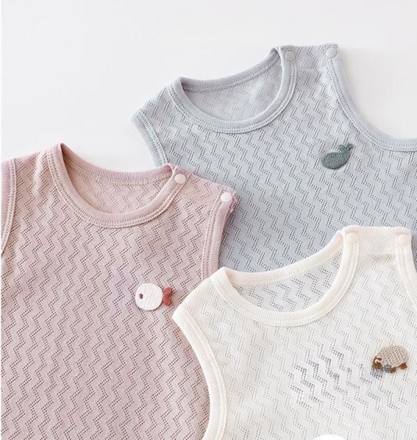 新生兒透膚貼布背心式包屁衣 