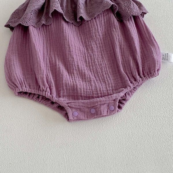 荷葉領系肩綁帶包屁衣 