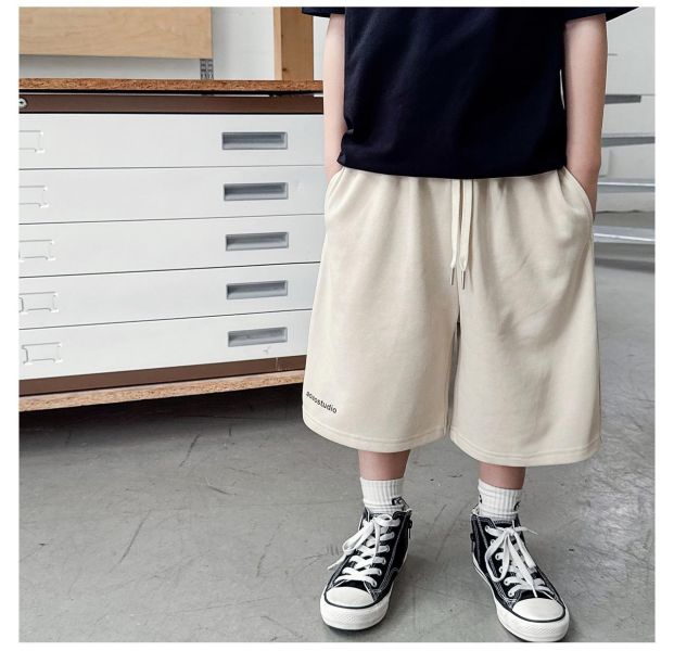字母印花素色抽繩寬鬆短褲 