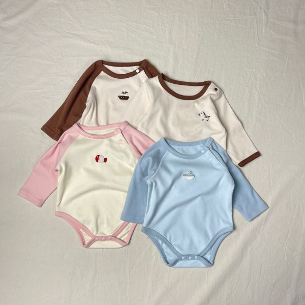 新生兒撞色拚袖可愛肩釦包屁衣 