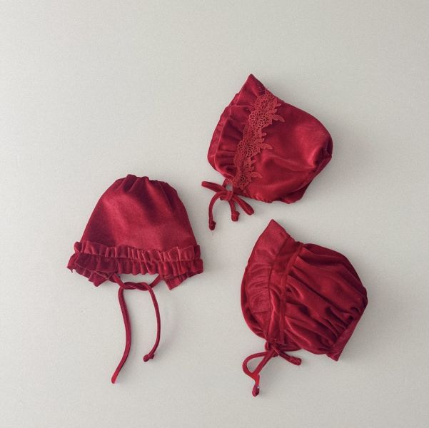 新年酒紅絲絨宮廷護耳綁帽 