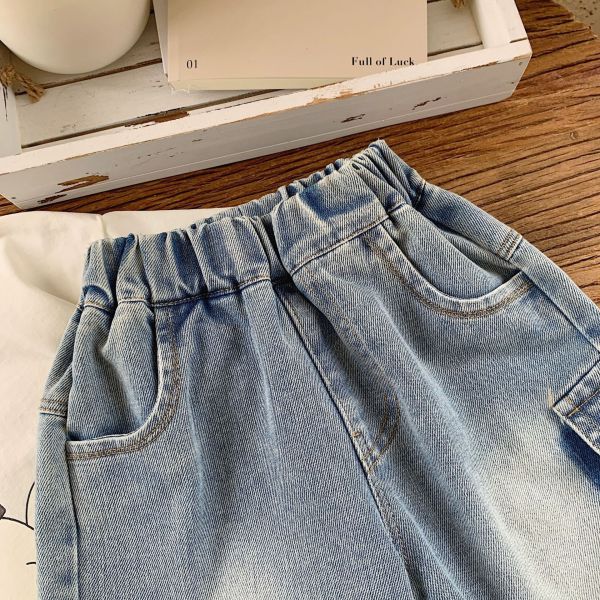 水洗暈染可愛布標七分牛仔褲 