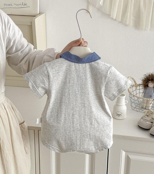 格子翻領狗狗單口袋包屁衣 