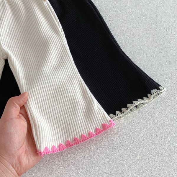 螺紋撞色造型褲管彈力喇叭褲 