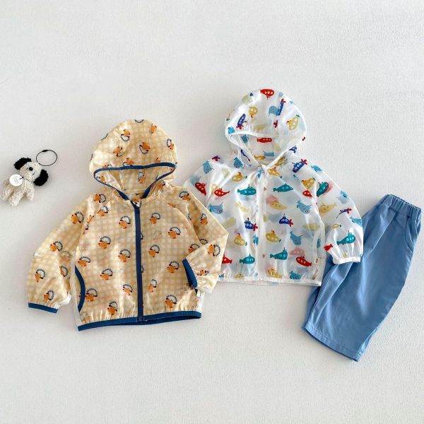 可愛滿版印花網眼透氣連帽薄外套 