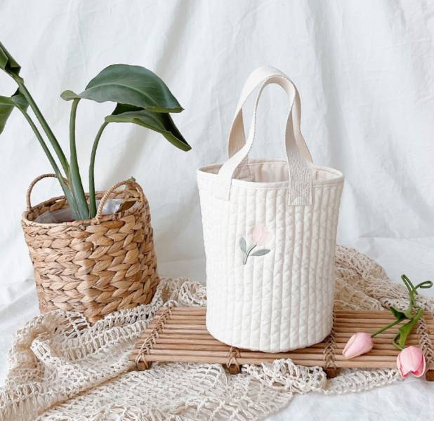 韓同款刺繡手提收納包 