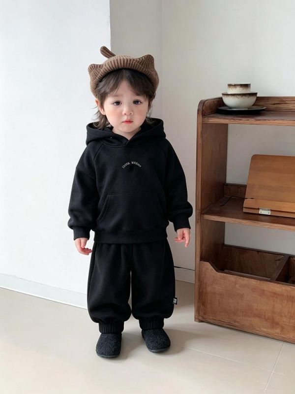 運動休閒風有趣面具連帽套裝(2色) 