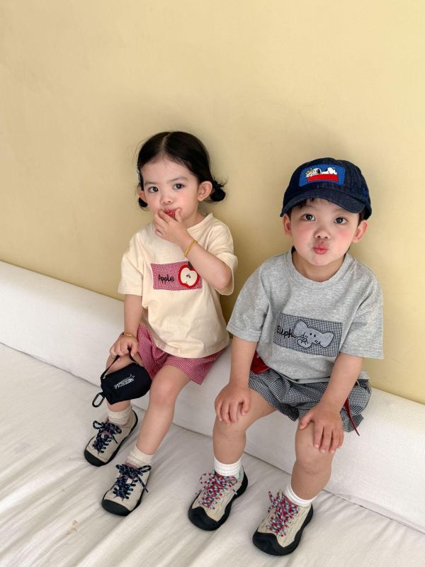 蘋果/大象布標上衣+格紋短褲套裝 