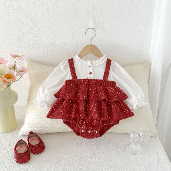 假兩件吊帶點點包屁衣 