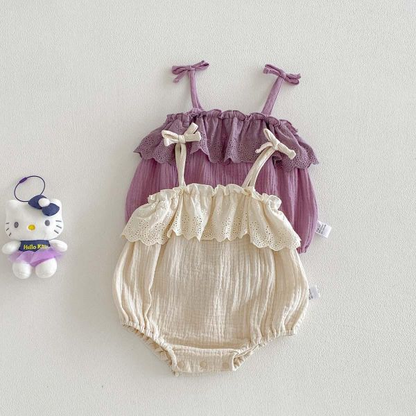 荷葉領系肩綁帶包屁衣 