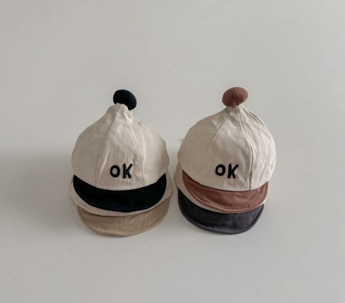 可愛豆丁ok刺繡棒球鴨舌帽 