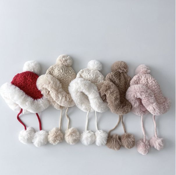 超可愛毛球護耳雷鋒毛帽 