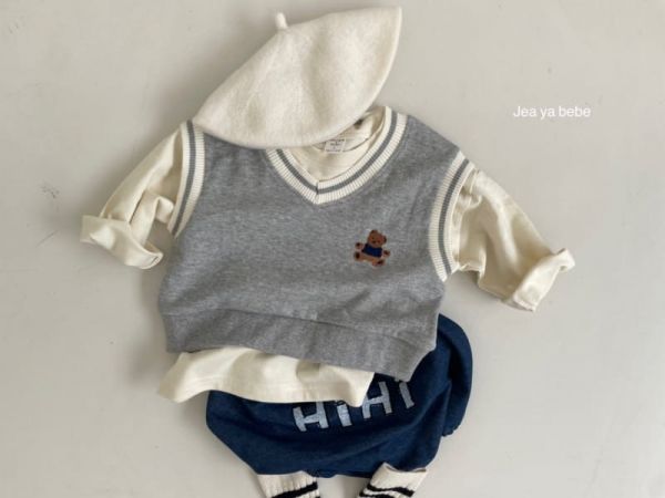 學院風小熊刺繡背心 