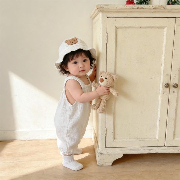 紗布棉小熊布標背帶連身褲+帽 