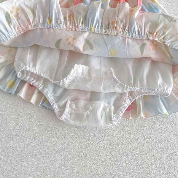 滿印碎花小花背帶包屁裙 