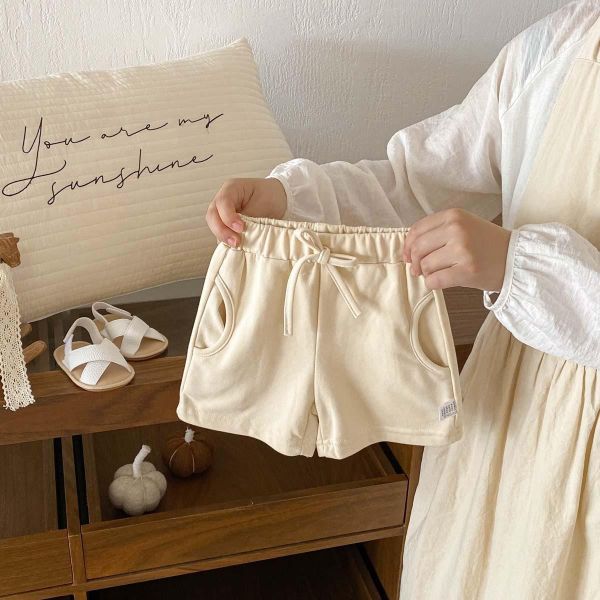 百搭素色綁繩式高腰短褲 