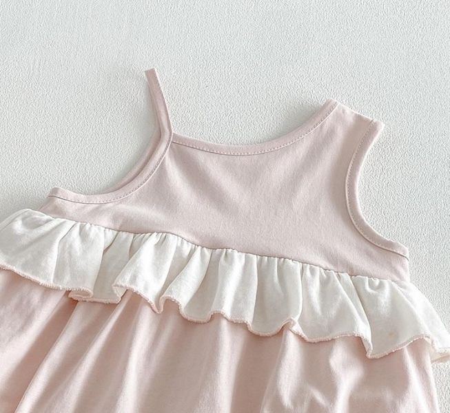 不對稱背心蕾絲拼接包屁衣 