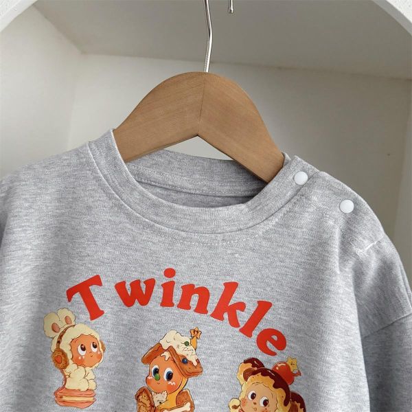 可愛星星人印花素色連身裝 