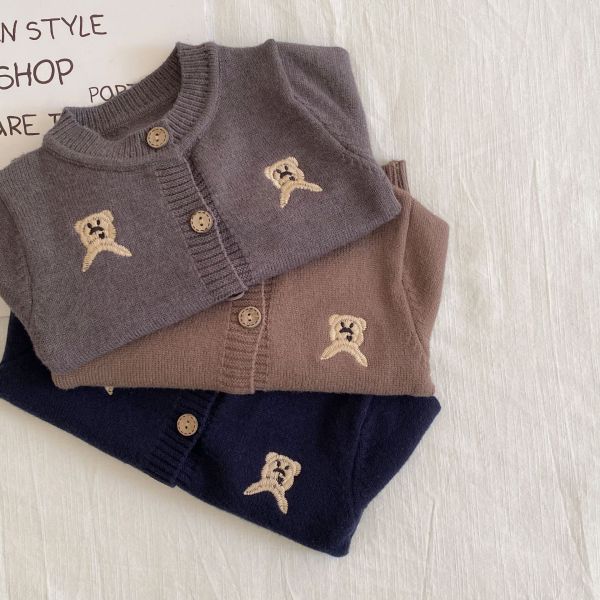 小熊刺繡素色針織開釦外套 