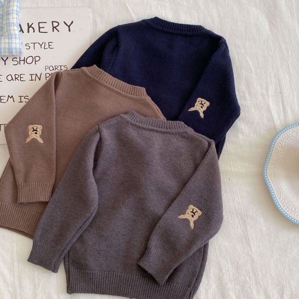 小熊刺繡素色針織開釦外套 