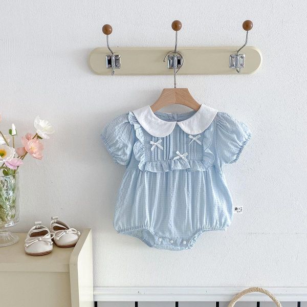 娃娃領開釦方領蝴蝶結包屁衣 