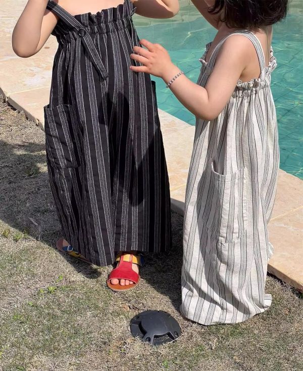雙色豎條紋雙口袋吊帶連身褲 