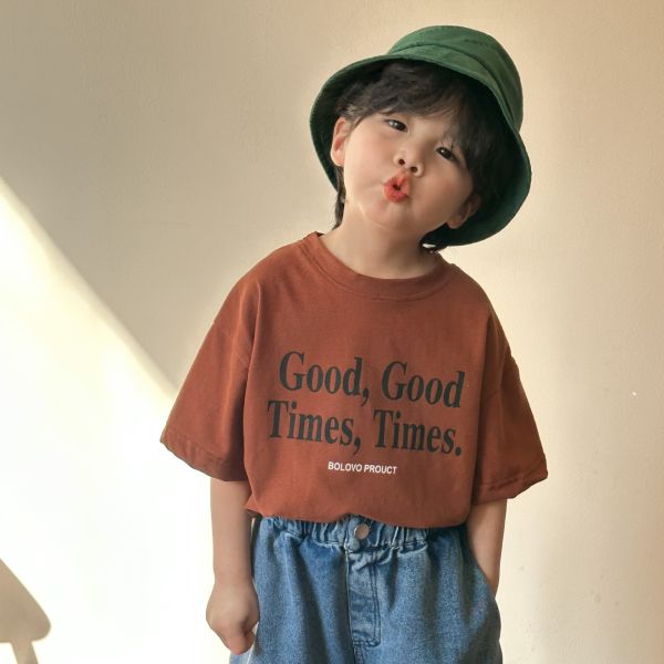 Good times 字母印花素色上衣 