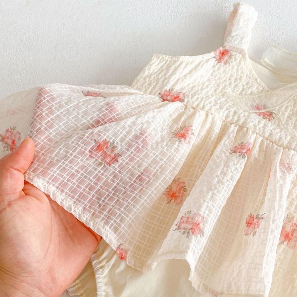 甜美小花抓皺棉背帶包屁裙 