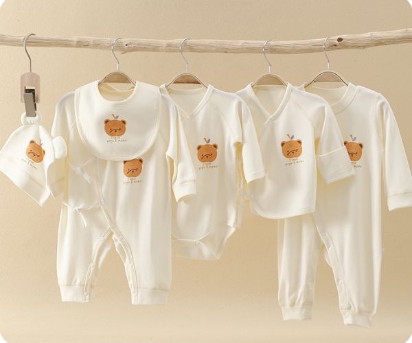 新生兒純棉新款小熊連身裝 