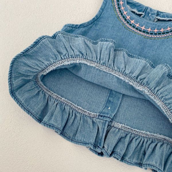 領邊刺繡後開釦花邊牛仔套裝 