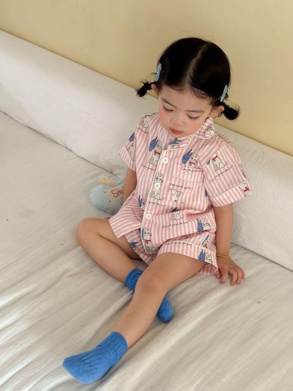 男女童可愛格紋卡通居家套裝 