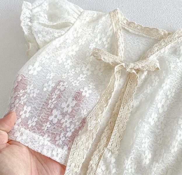 兩件套-泡袖蕾絲外套+細肩包屁衣 