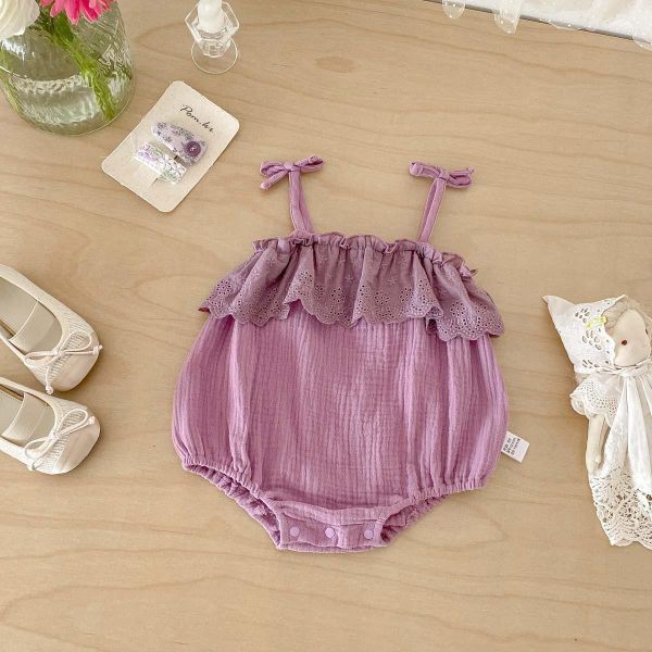 荷葉領系肩綁帶包屁衣 