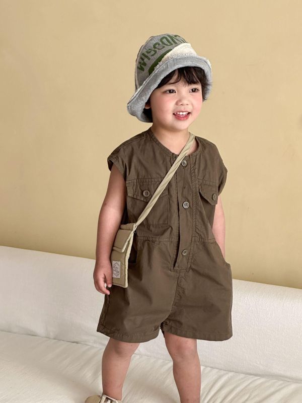 後字母刺繡素色休閒連身裝 